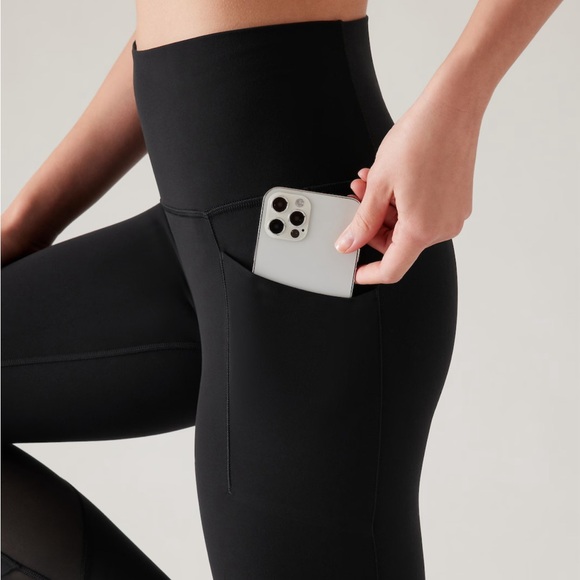 Salutation Stash High Rise Mesh 7/8 Legging Large Petite | Black NEW - Picture 3 of 4